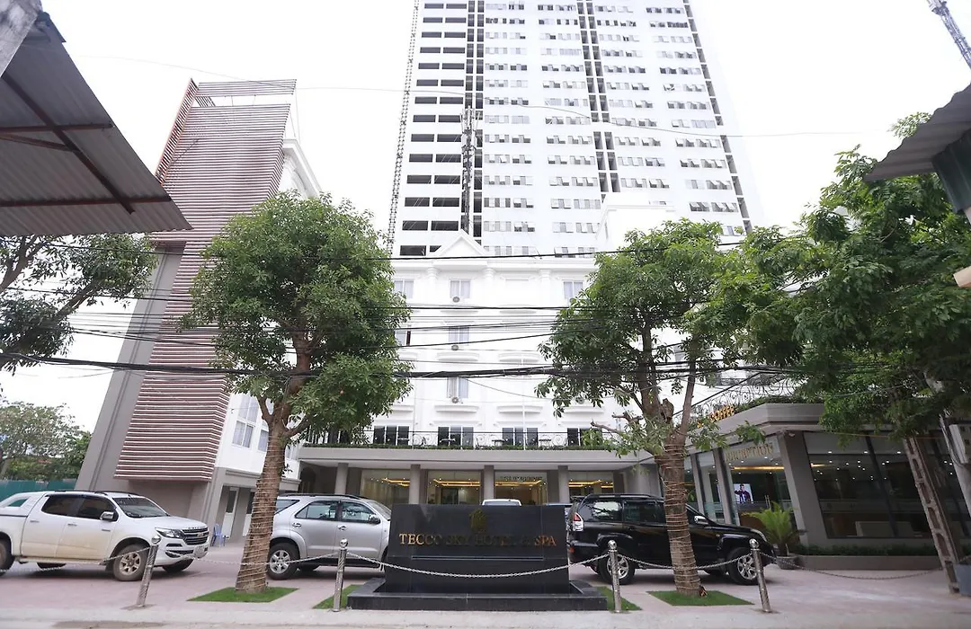 Tecco Sky Hotel & Spa-1